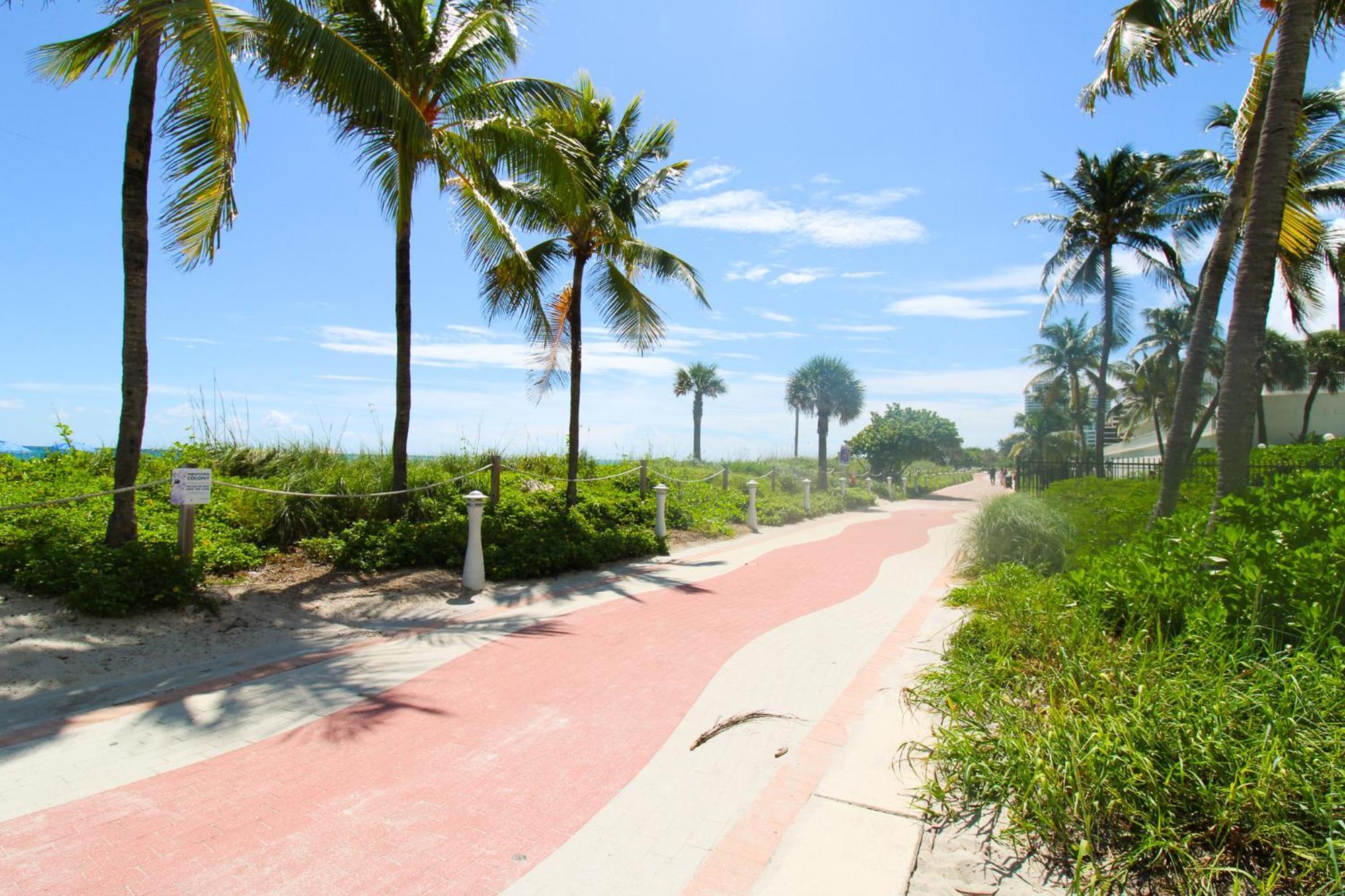Castle 1733 Ocean View Studio With Direct Beach Access, Pool, Tennis & Free Parking Miami Beach Eksteriør billede