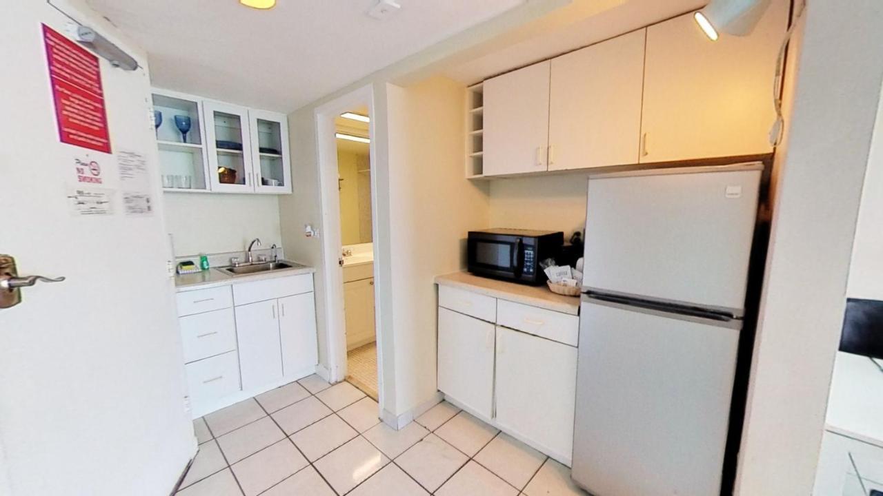 Castle 1733 Ocean View Studio With Direct Beach Access, Pool, Tennis & Free Parking Miami Beach Eksteriør billede